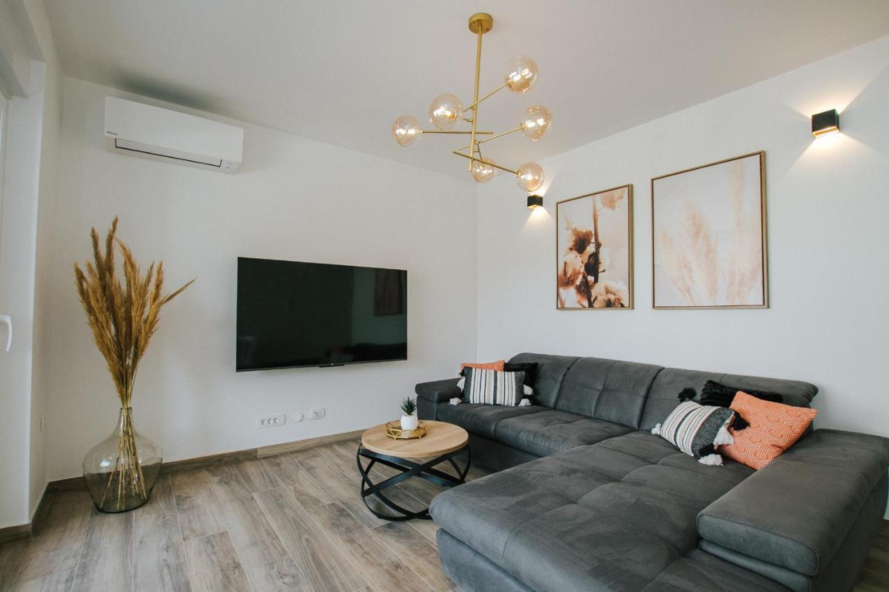 טרוגיר Luxury Apartments Marija מראה חיצוני תמונה
