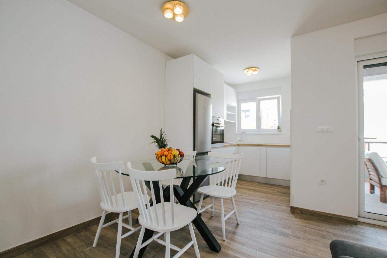 טרוגיר Luxury Apartments Marija מראה חיצוני תמונה