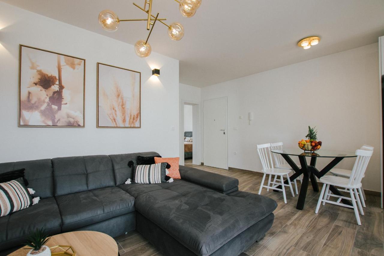 טרוגיר Luxury Apartments Marija מראה חיצוני תמונה
